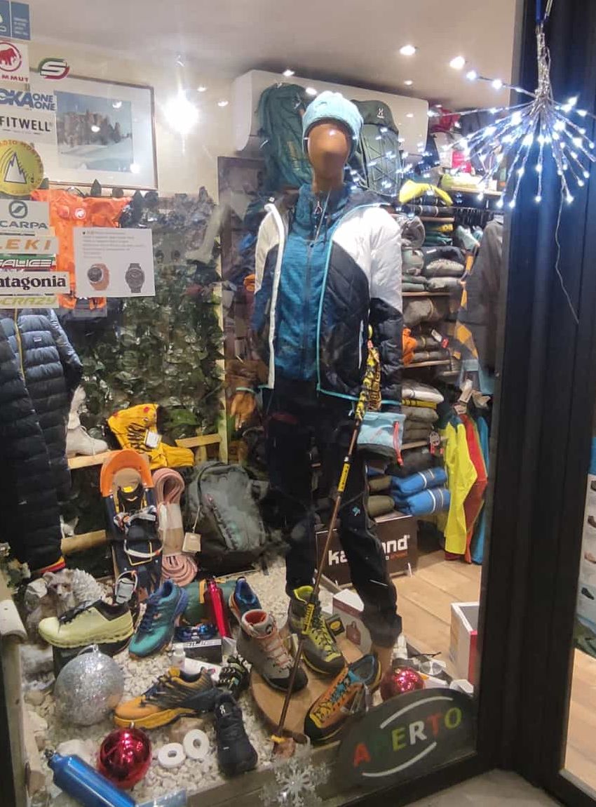 survivor store l'aquila